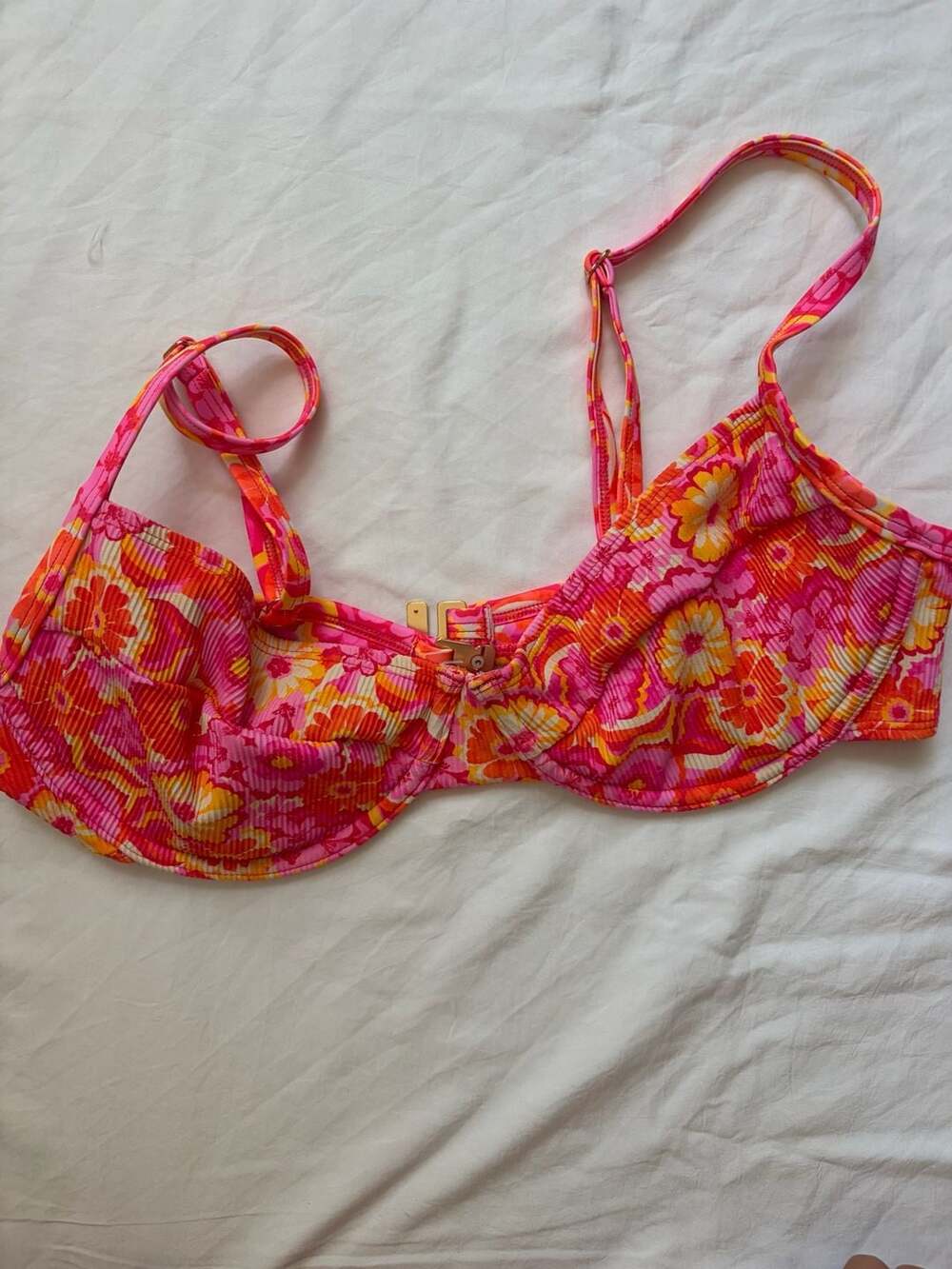 Kulani Kinis Pink Floral Retro Underwire Bikini Top Size L